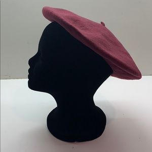 100% wool beret